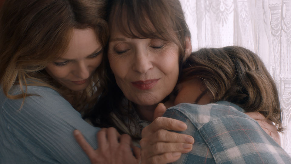 Claudine (Chantal Lauby), Gabrielle (Vanessa Paradis) und Elsa (Camille Cottin)