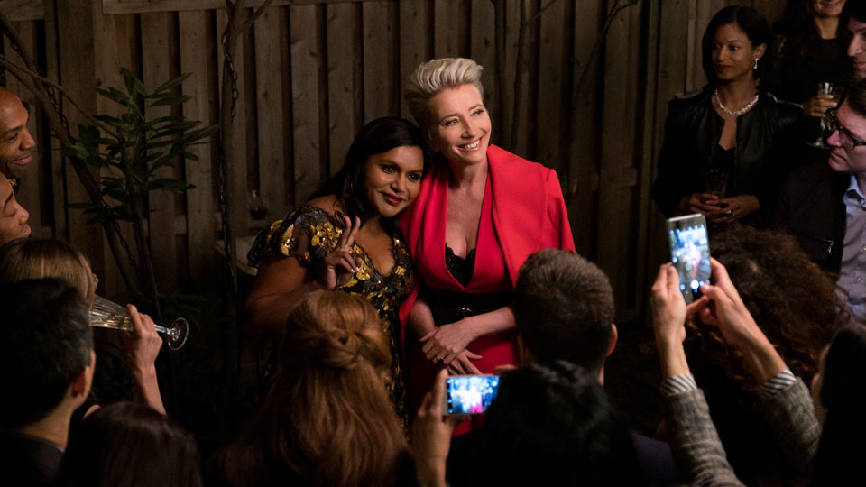 Molly (Mindy Kaling) und Katherine (Emma Thompson)