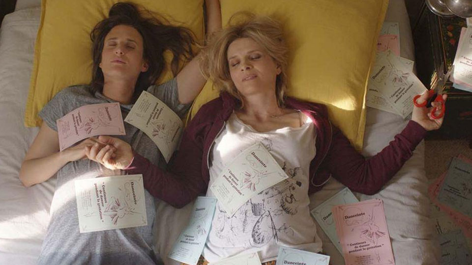 Avril (Camille Cottin) und ihre Mutter Mado (Juliette Binoche)