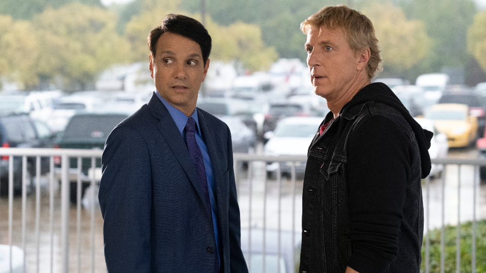 Daniel LaRussos (Ralph Macchio) und Johnny Lawrences (William Zabka) Rivalität ist zu weit gegangen