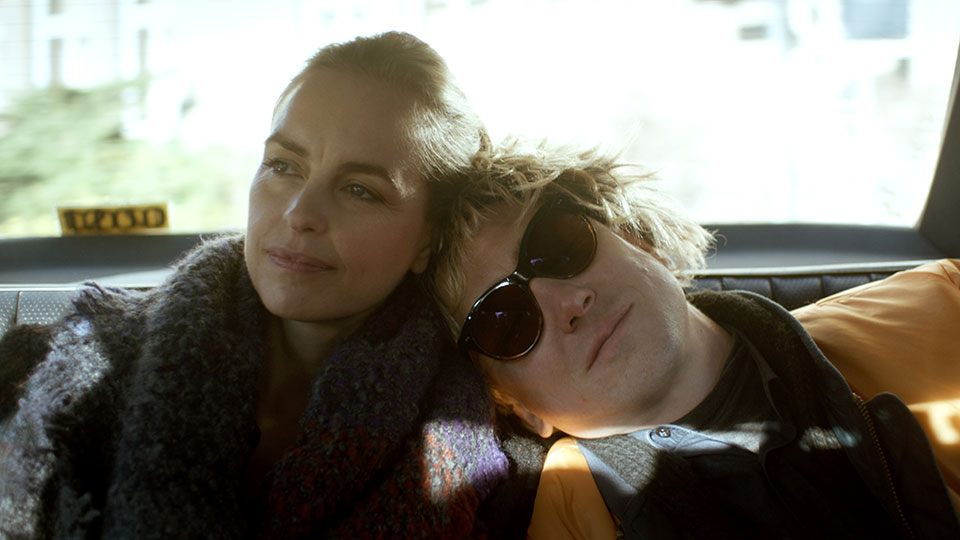 Lisa (Nina Hoss) und Sven (Lars Eidinger)